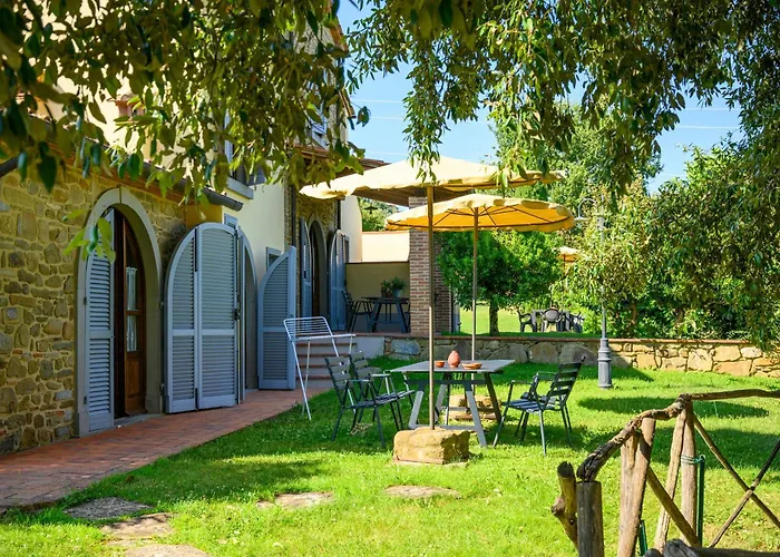 Apartment Ground-floor Flat With Pool Near Cortona